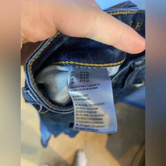 Extreme Flex Boyfriend Jeans - Picture 4 of 4